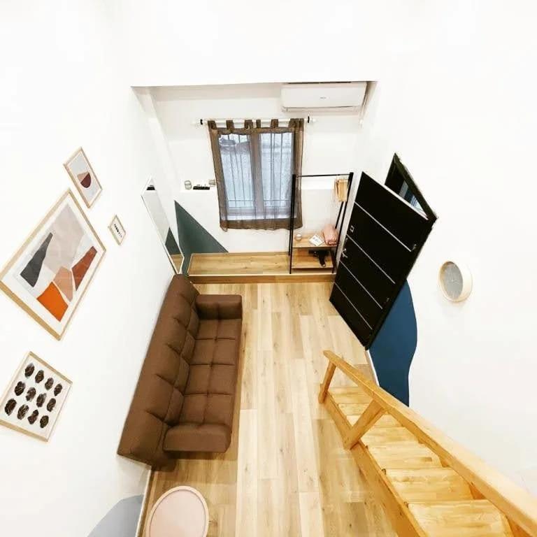 Velestinou Private Maisonette Appartement Athene Buitenkant foto